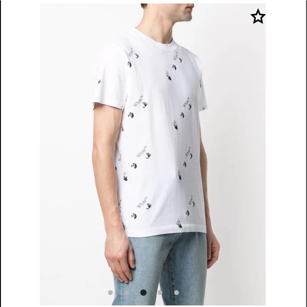 Off white all-over logo-print T-shirt 😍🎊❤️✅pit 18.5”✅length 26”